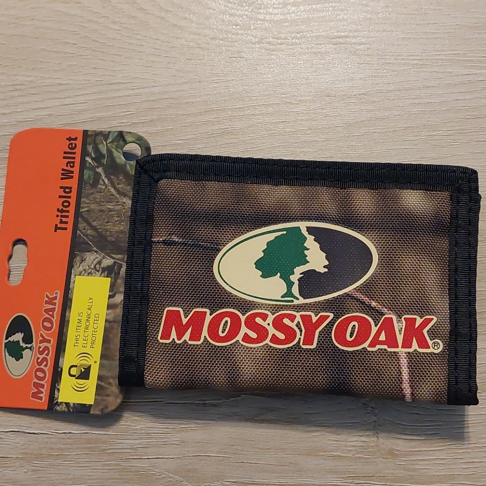 Men's Mossy Oak wallet